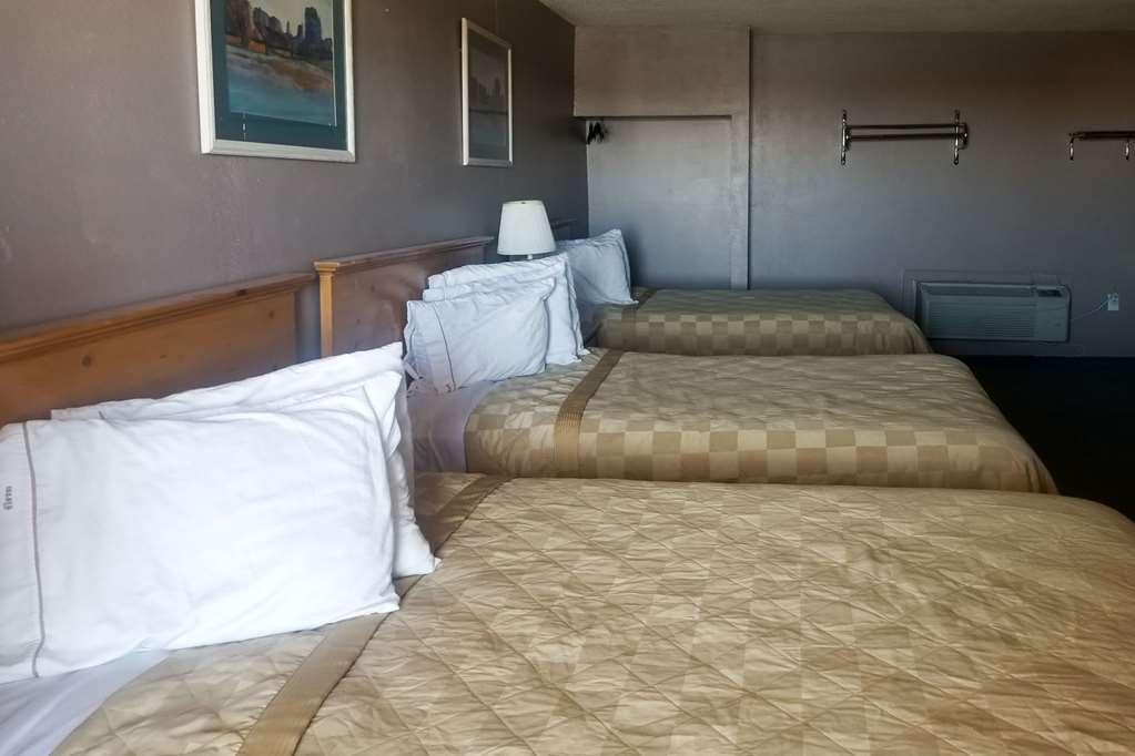 Satellite Inn 阿拉莫戈多 客房 照片